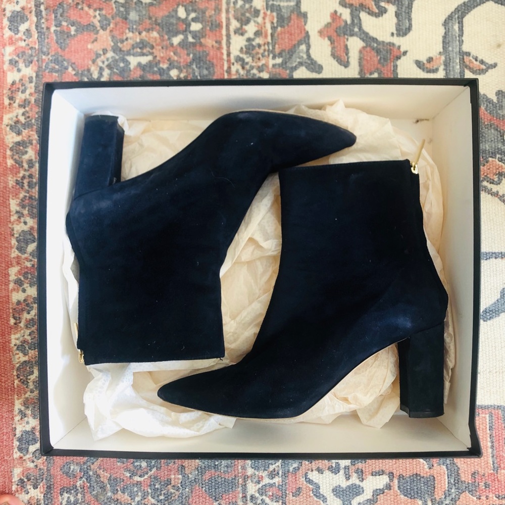 Club Monaco Aaliyana Bootie 37 Navy